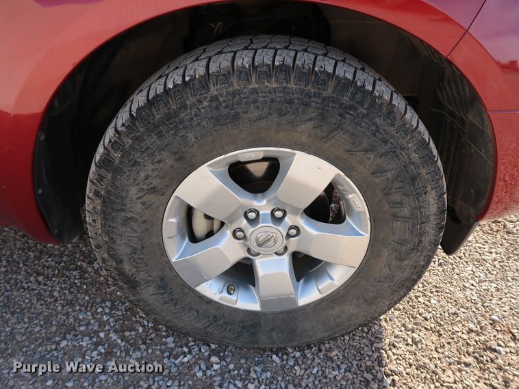 image for item JP9319 2013 Nissan Frontier SV  King Cab pickup truck