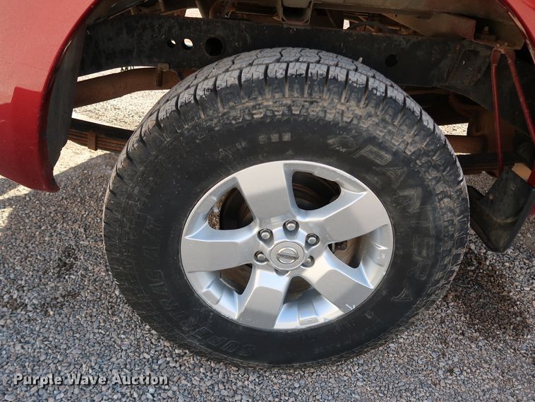 image for item JP9319 2013 Nissan Frontier SV  King Cab pickup truck