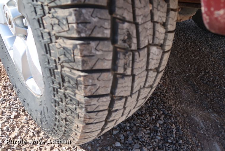 image for item JP9319 2013 Nissan Frontier SV  King Cab pickup truck