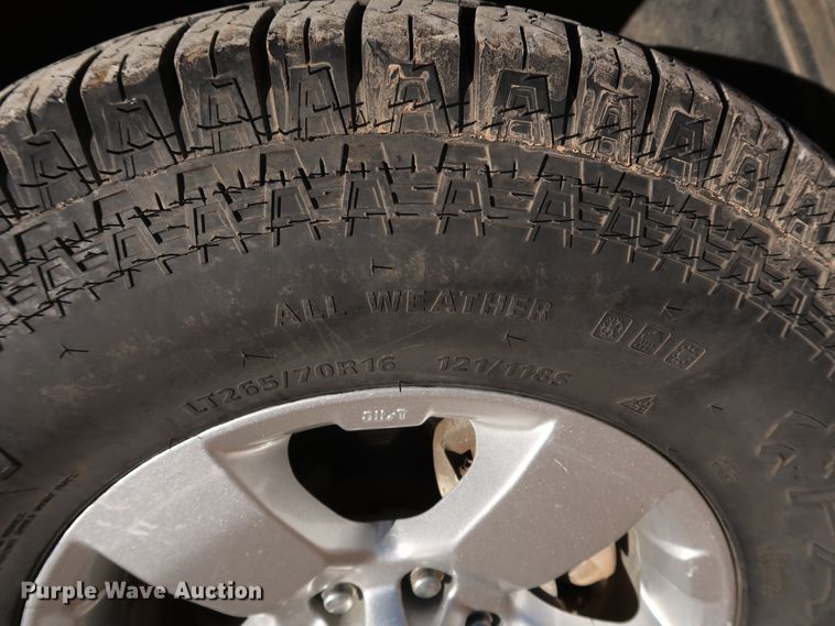 image for item JP9319 2013 Nissan Frontier SV  King Cab pickup truck