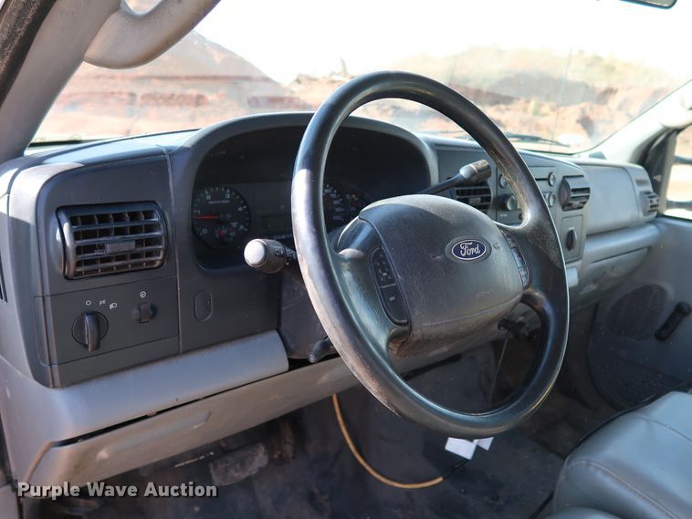 image for item JP9320 2007 Ford F450 Super Duty XL  Crew Cab dump flatbed truck