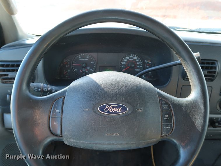 image for item JP9320 2007 Ford F450 Super Duty XL  Crew Cab dump flatbed truck