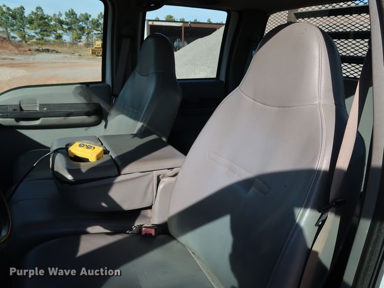 image for item JP9320 2007 Ford F450 Super Duty XL  Crew Cab dump flatbed truck