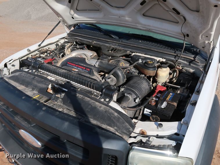 image for item JP9320 2007 Ford F450 Super Duty XL  Crew Cab dump flatbed truck