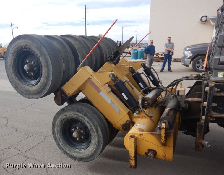 image for item JZ9787 2012 Volvo G946B  motor grader