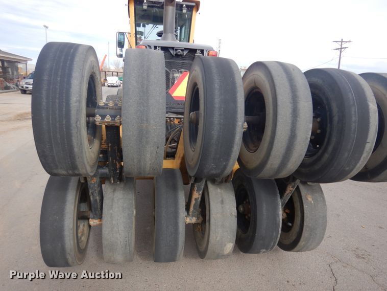 image for item JZ9787 2012 Volvo G946B  motor grader