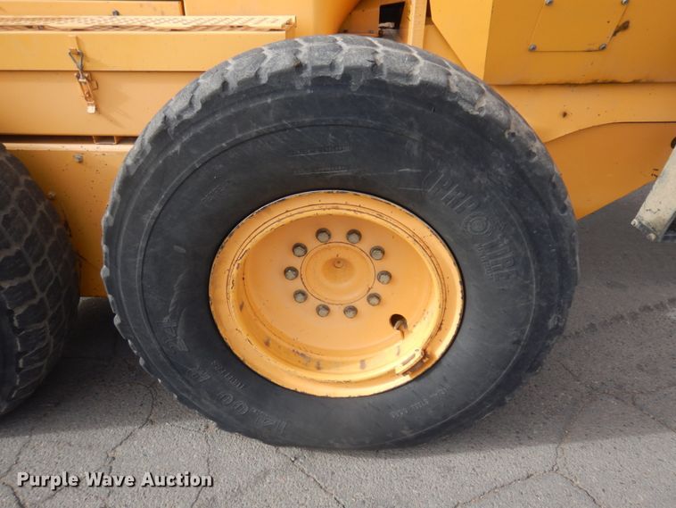 image for item JZ9787 2012 Volvo G946B  motor grader