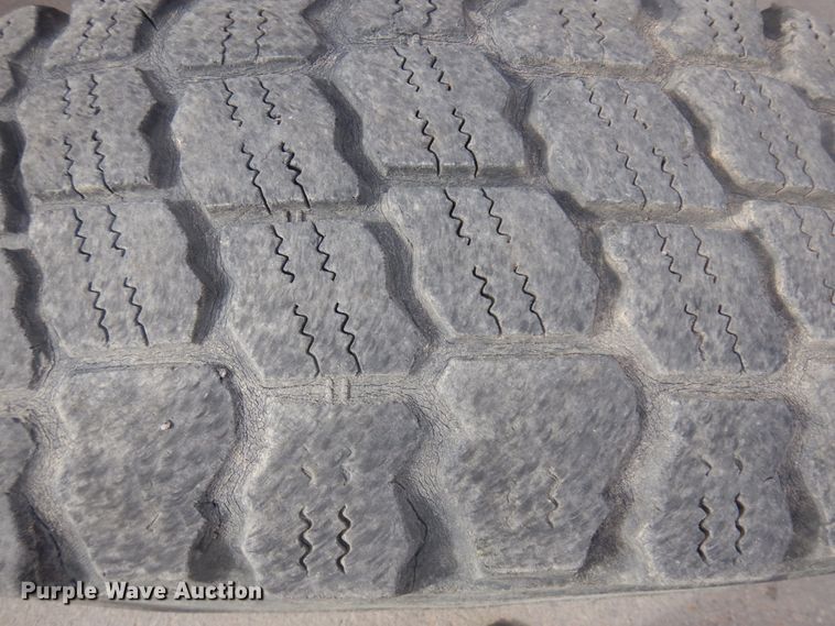 image for item JZ9787 2012 Volvo G946B  motor grader