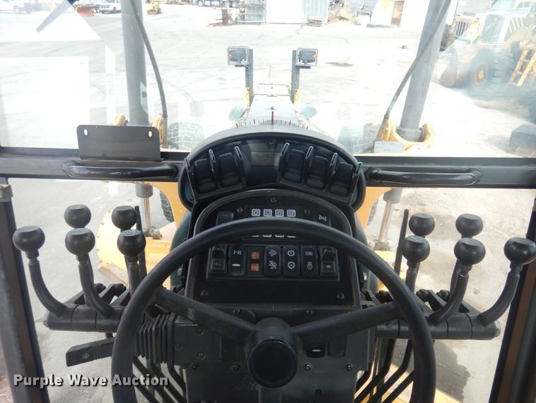 image for item JZ9789 2014 Volvo G946B  motor grader