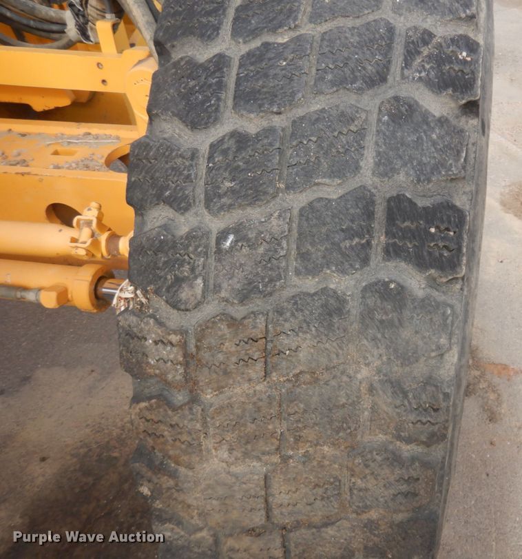 image for item JZ9789 2014 Volvo G946B  motor grader