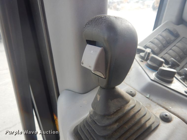 image for item JZ9790 2010 Volvo G946  motor grader