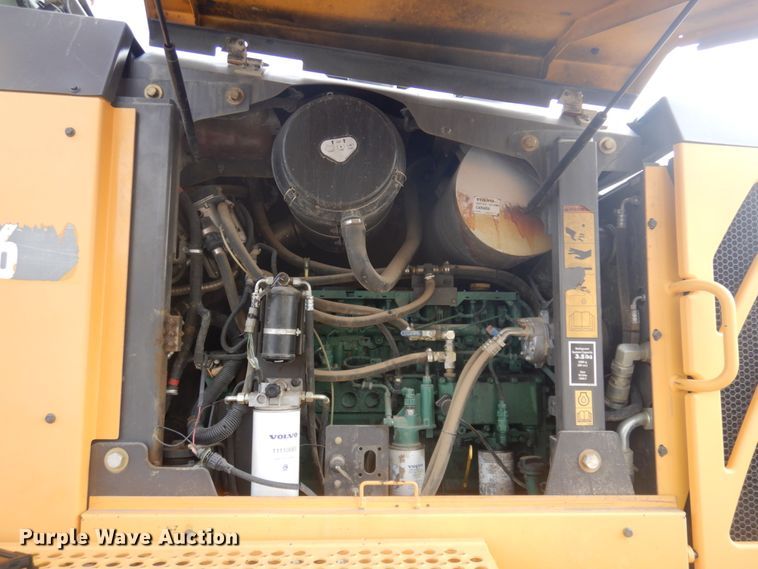 image for item JZ9790 2010 Volvo G946  motor grader