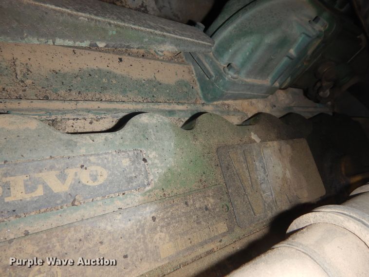 image for item JZ9790 2010 Volvo G946  motor grader