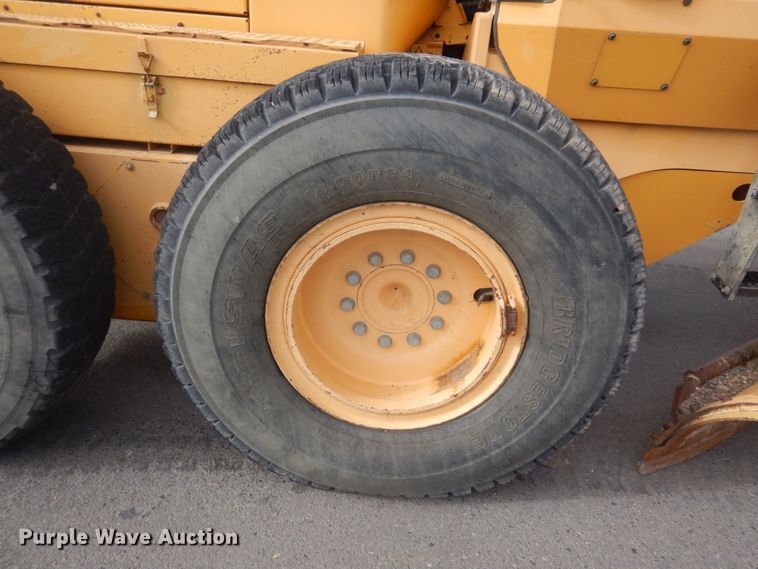 image for item JZ9790 2010 Volvo G946  motor grader