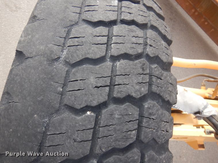 image for item JZ9790 2010 Volvo G946  motor grader