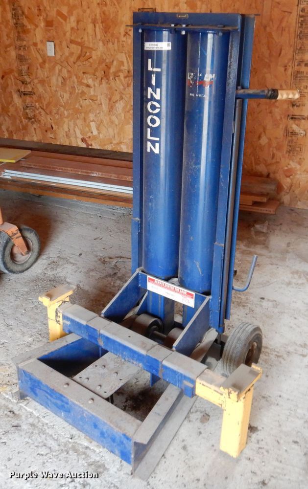 image for item KH9146 Lincoln  bumper jack