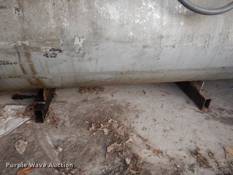 image for item KH9148 Qunicy 230  air compressor