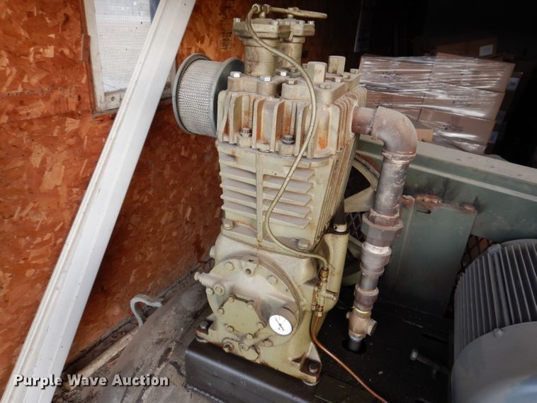 image for item KH9148 Qunicy 230  air compressor