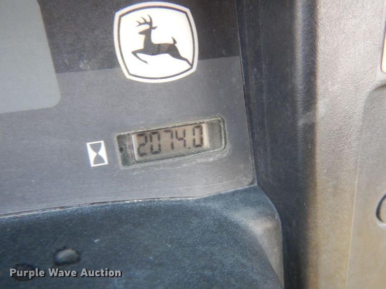 image for item KK9685 2004 John Deere HPX Gator  utility vehicle