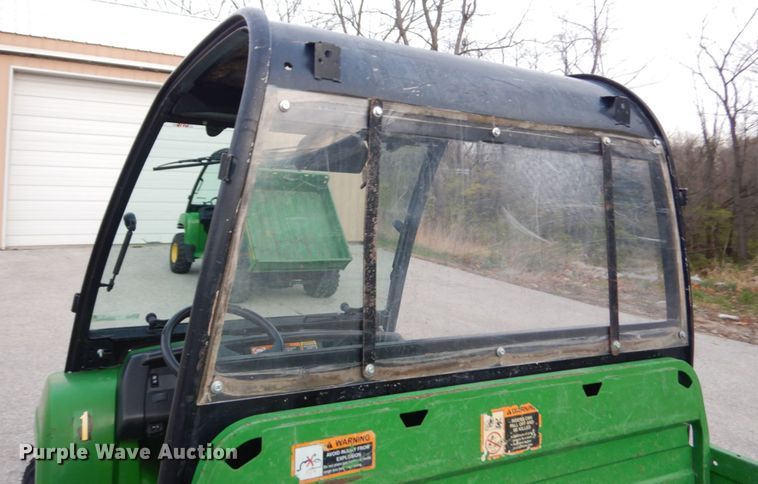 image for item KK9685 2004 John Deere HPX Gator  utility vehicle