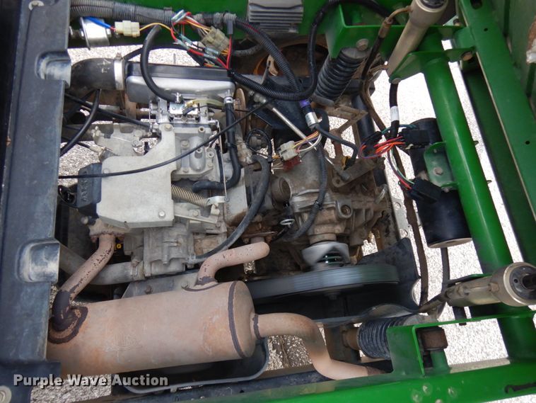 image for item KK9685 2004 John Deere HPX Gator  utility vehicle