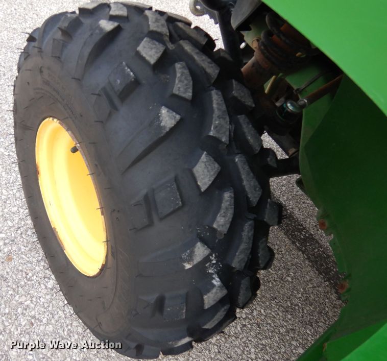 image for item KK9685 2004 John Deere HPX Gator  utility vehicle