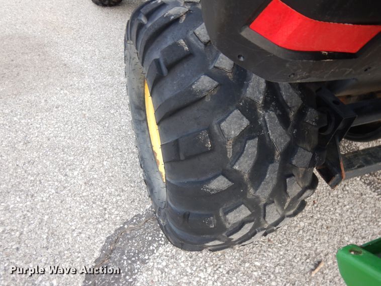 image for item KK9685 2004 John Deere HPX Gator  utility vehicle