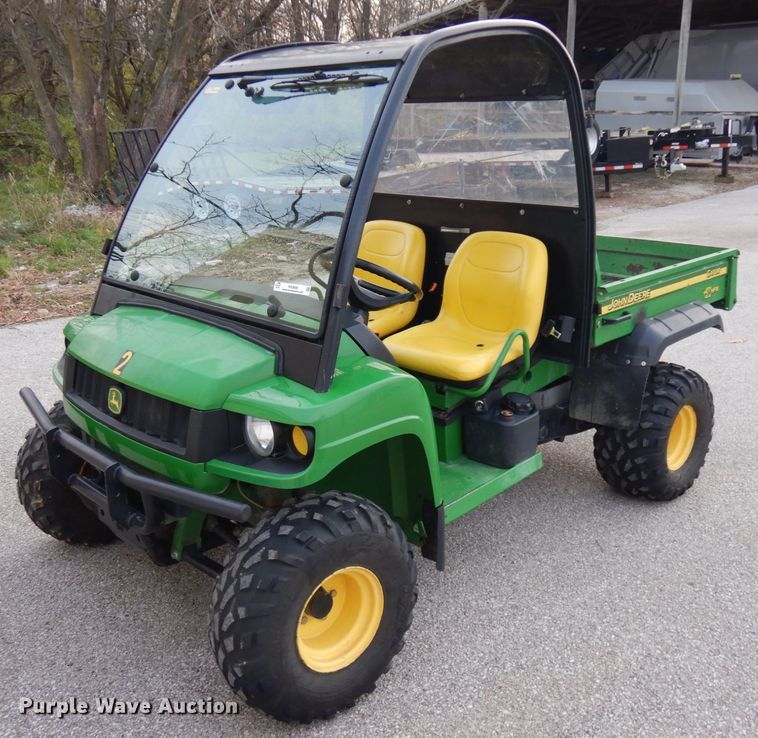 image for item KK9686 2004 John Deere HPX Gator  utility vehicle