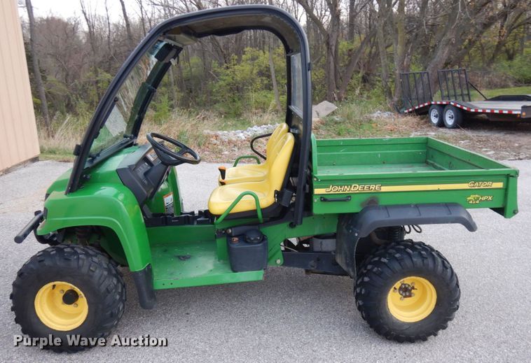 image for item KK9686 2004 John Deere HPX Gator  utility vehicle