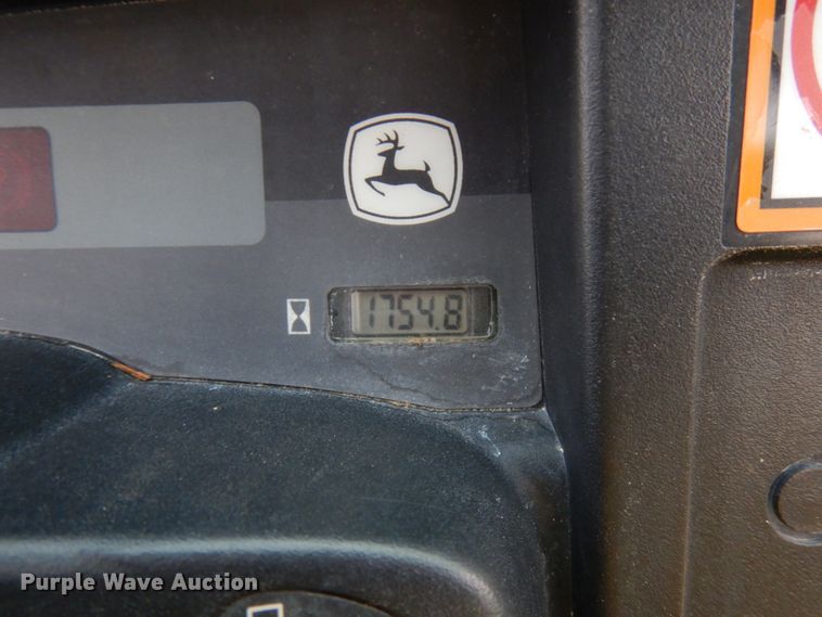 image for item KK9686 2004 John Deere HPX Gator  utility vehicle