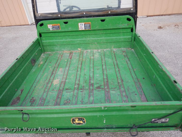 image for item KK9686 2004 John Deere HPX Gator  utility vehicle