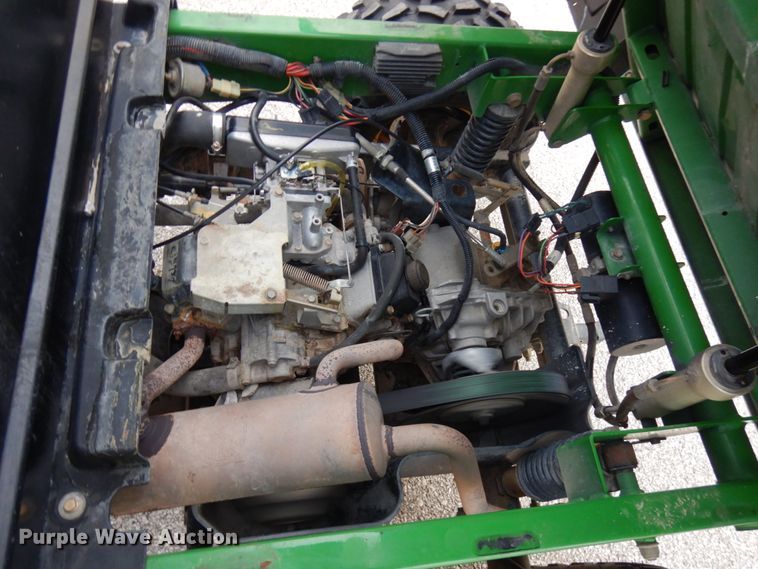 image for item KK9686 2004 John Deere HPX Gator  utility vehicle