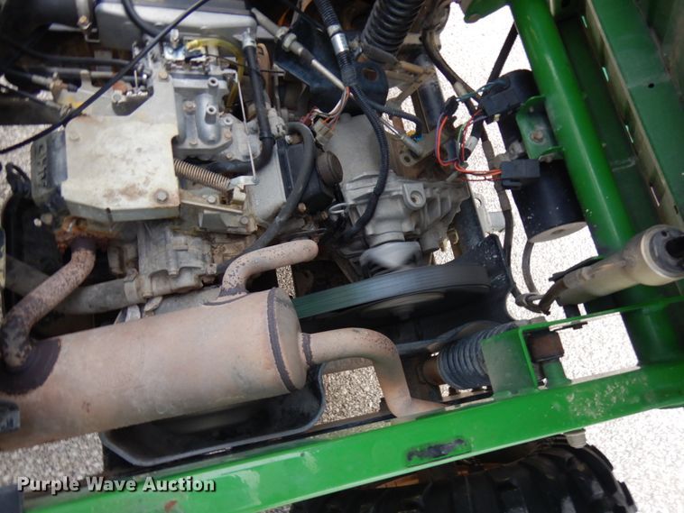 image for item KK9686 2004 John Deere HPX Gator  utility vehicle