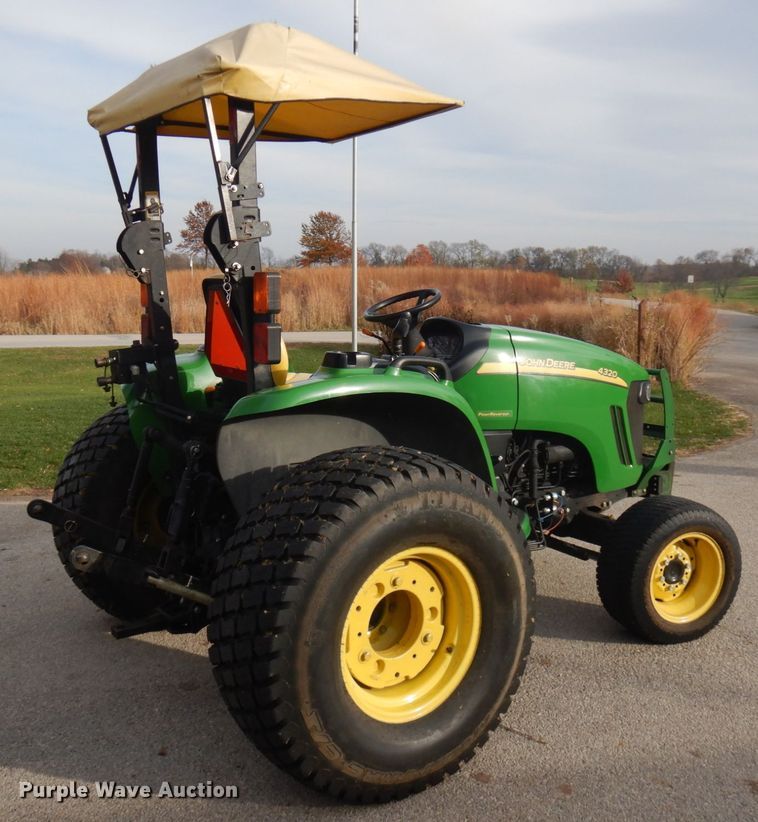 image for item KK9691 2013 John Deere 4320  MFWD tractor