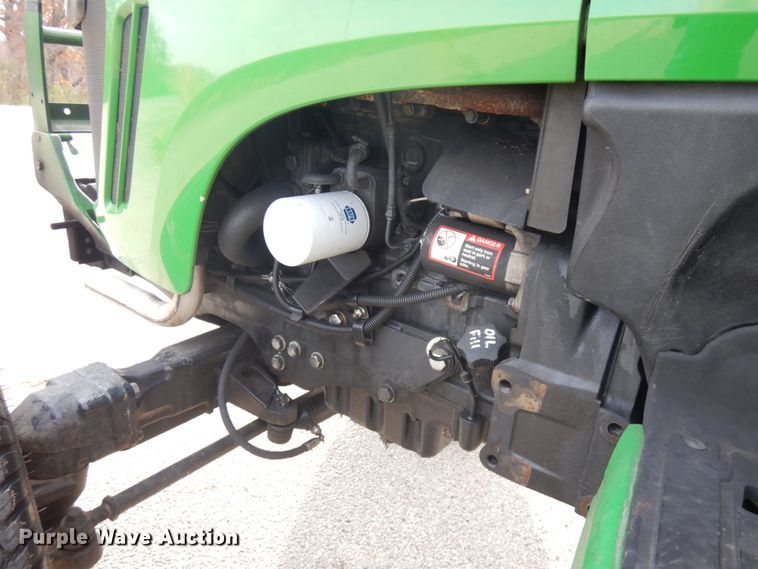 image for item KK9691 2013 John Deere 4320  MFWD tractor