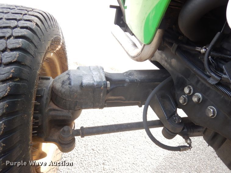 image for item KK9691 2013 John Deere 4320  MFWD tractor