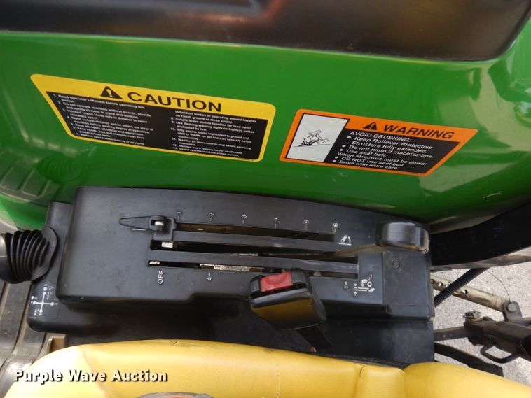 image for item KK9691 2013 John Deere 4320  MFWD tractor