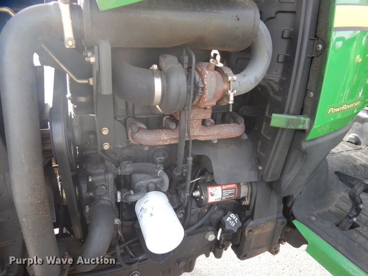 image for item KK9691 2013 John Deere 4320  MFWD tractor