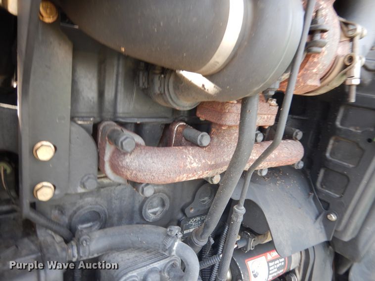 image for item KK9691 2013 John Deere 4320  MFWD tractor