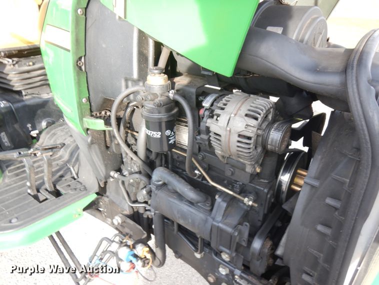 image for item KK9691 2013 John Deere 4320  MFWD tractor