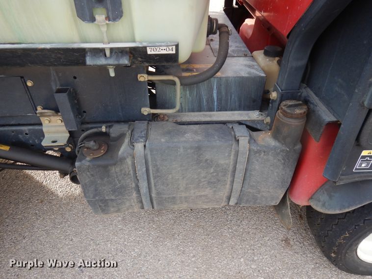 image for item KK9692 Toro 07319  turf sprayer