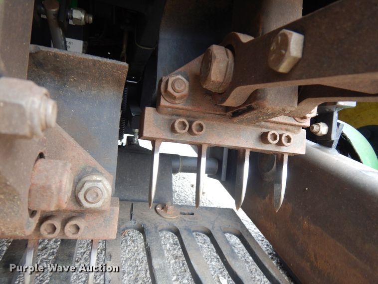 image for item KK9693 John Deere 800 Aercore  aerator