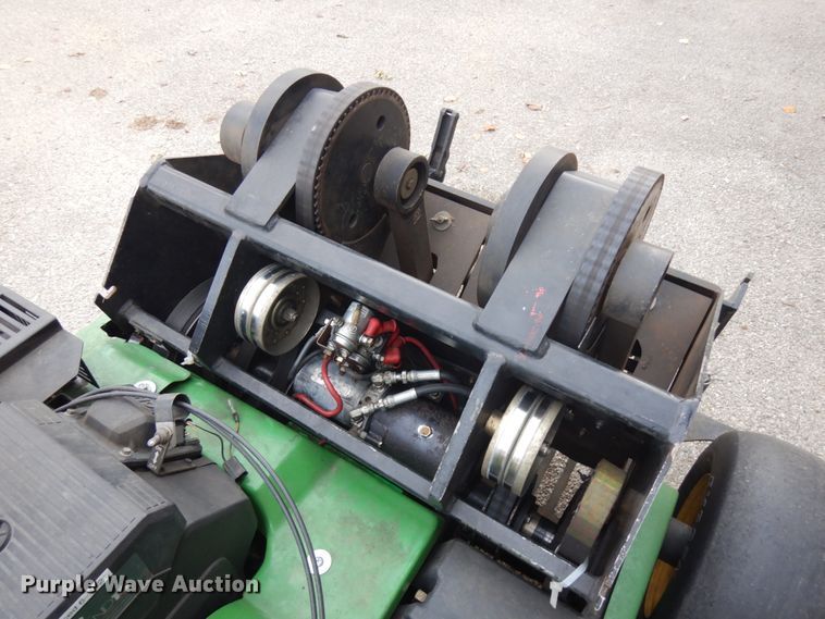 image for item KK9693 John Deere 800 Aercore  aerator