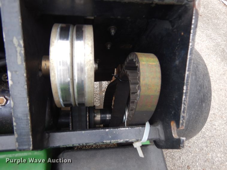 image for item KK9693 John Deere 800 Aercore  aerator