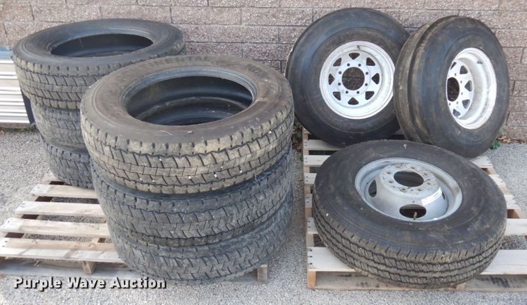 image for item KK9699 (9) tires