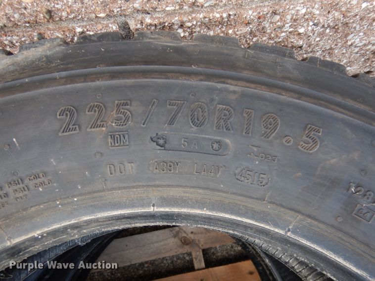 image for item KK9699 (9) tires