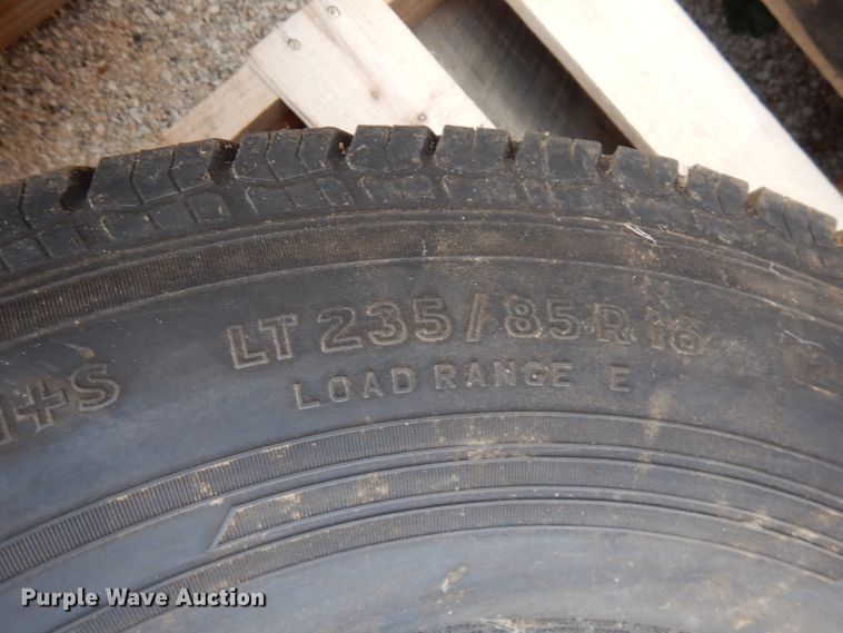 image for item KK9699 (9) tires