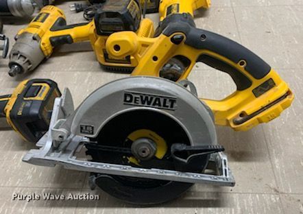 image for item KO9123 DeWalt tools