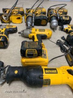 image for item KO9123 DeWalt tools