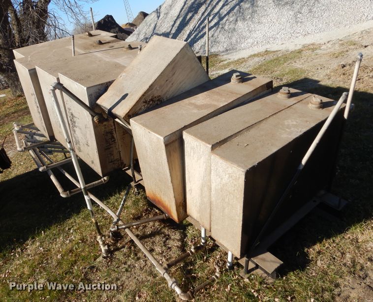 image for item KO9124 Bulk fluid tanks